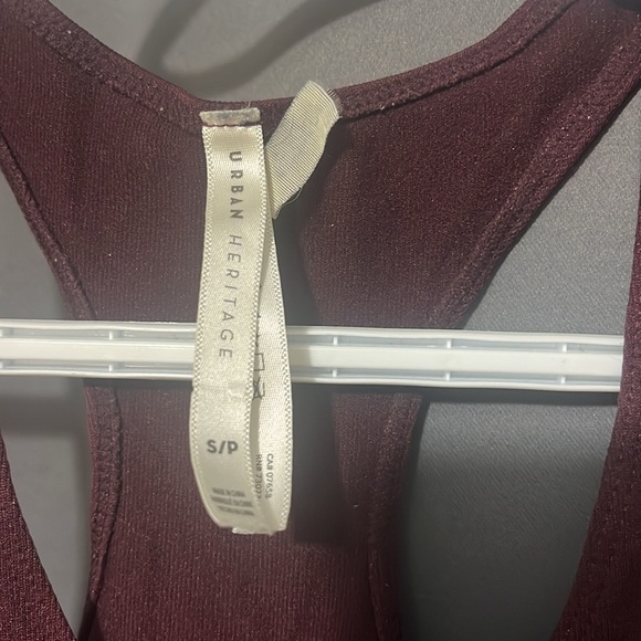 Urban Heritage Top - Picture 2 of 4